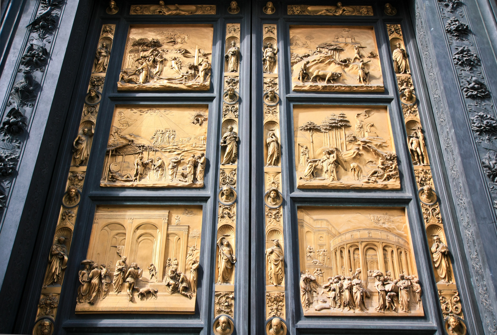 Prikaz zlatih plošč na vratih krstilnice Svetega Janeza v Firencah.